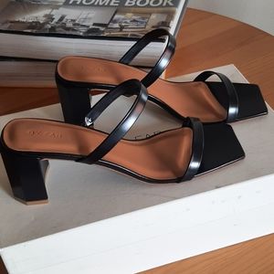 BRAND NEW BY FAR Tanya black semi patent leather heel size 39